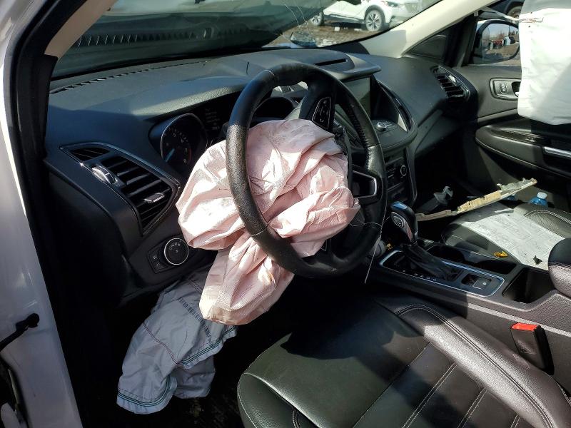 2018 Ford Escape მანქანა იყიდება აუქციონზე, vin: 1FMCU9HD9JUD45434, აუქციონის ნომერი: 49631986