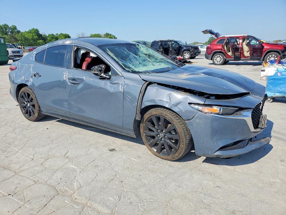 Продажа на аукционе авто 2022 Mazda 3, vin: JM1BPACL8N1506547, номер лота: 50921396