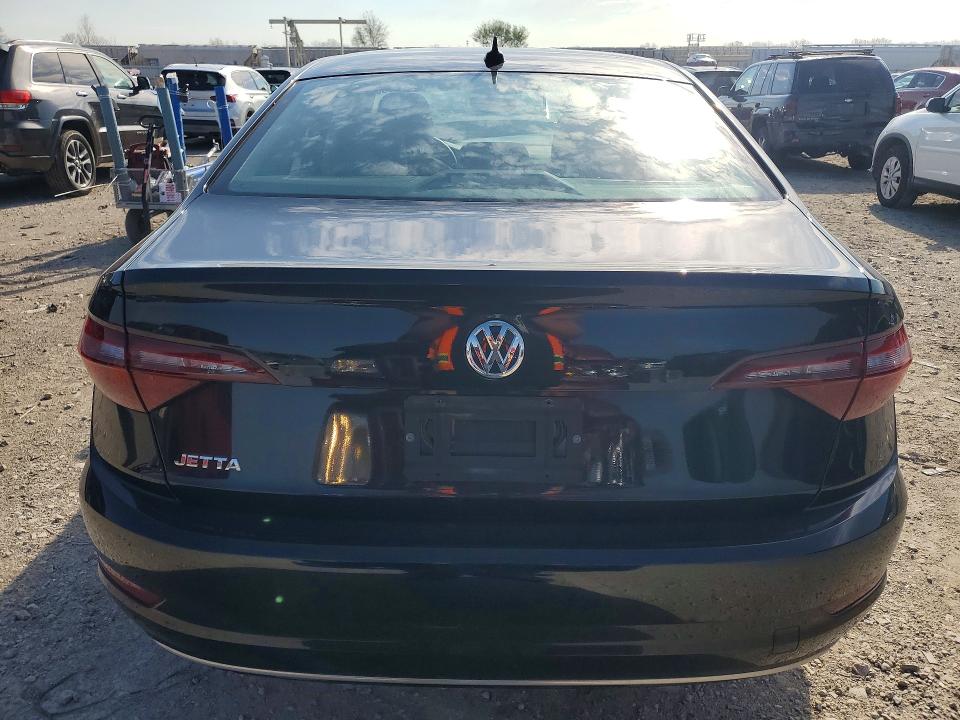 48767856 :رقم المزاد ، 3VWC57BU2MM101886 vin ، 2021 Volkswagen Jetta مزاد بيع