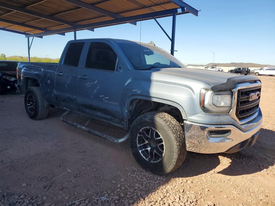 50001136 :رقم المزاد ، 1GTR1LEH0GZ335897 vin ، 2016 Gmc Sierra مزاد بيع