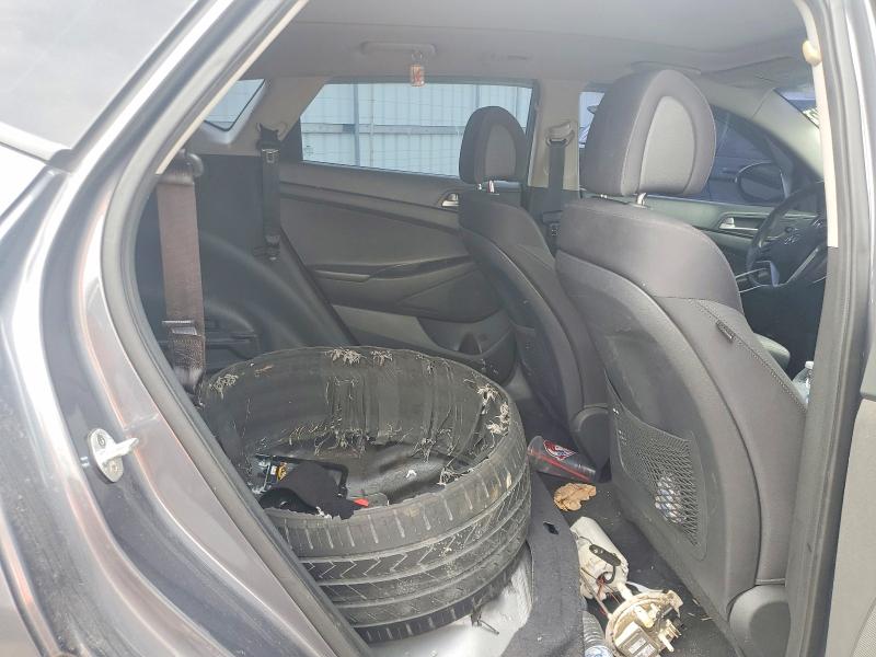 Aukcja sprzedaży 2018 Hyundai Tucson, vin: KM8J33A24JU701174, numer aukcji: 51344006