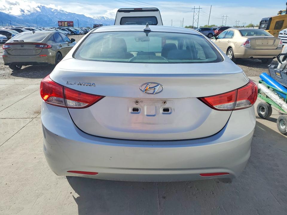 Aukcja sprzedaży 2013 Hyundai Elantra, vin: KMHDH4AE5DU681715, numer aukcji: 49000466