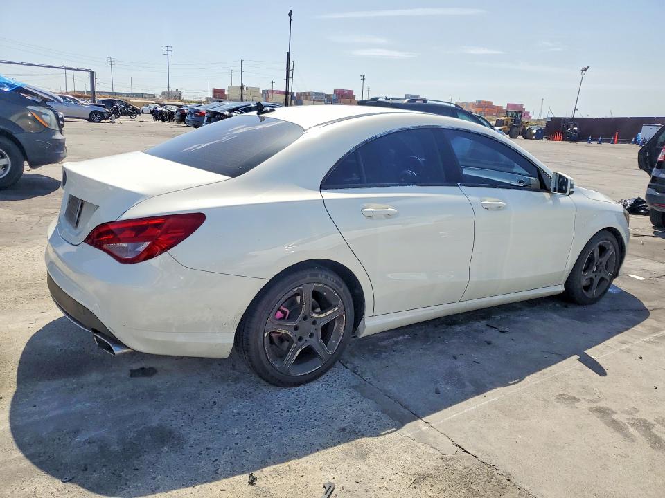 50853976 :رقم المزاد ، WDDSJ4EB5EN119475 vin ، 2014 Mercedes-benz Cla مزاد بيع
