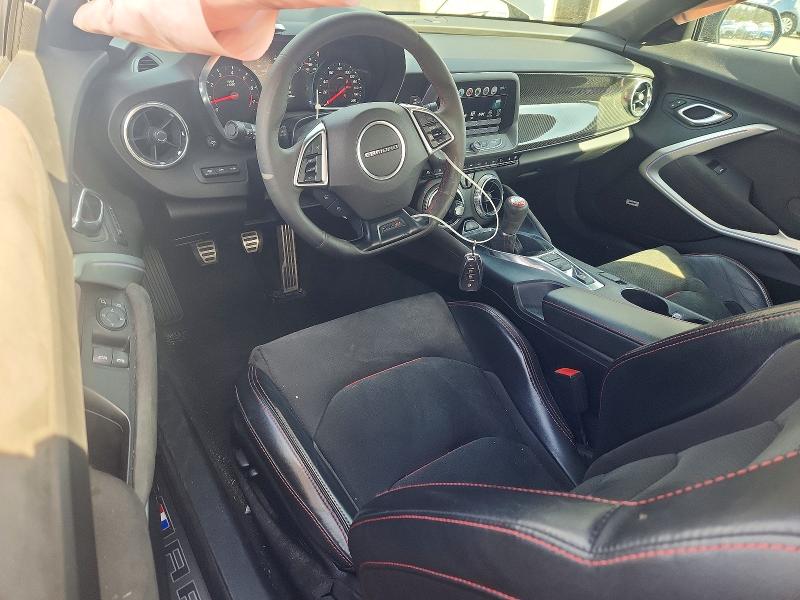 Продажа на аукционе авто 2018 Chevrolet Camaro, vin: 1G1FJ1R65J0180767, номер лота: 49877866