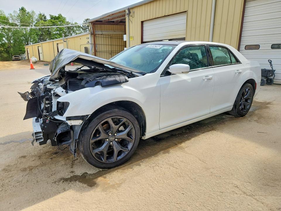 2023 Chrysler 300 მანქანა იყიდება აუქციონზე, vin: 2C3CCABG2PH537712, აუქციონის ნომერი: 49504296