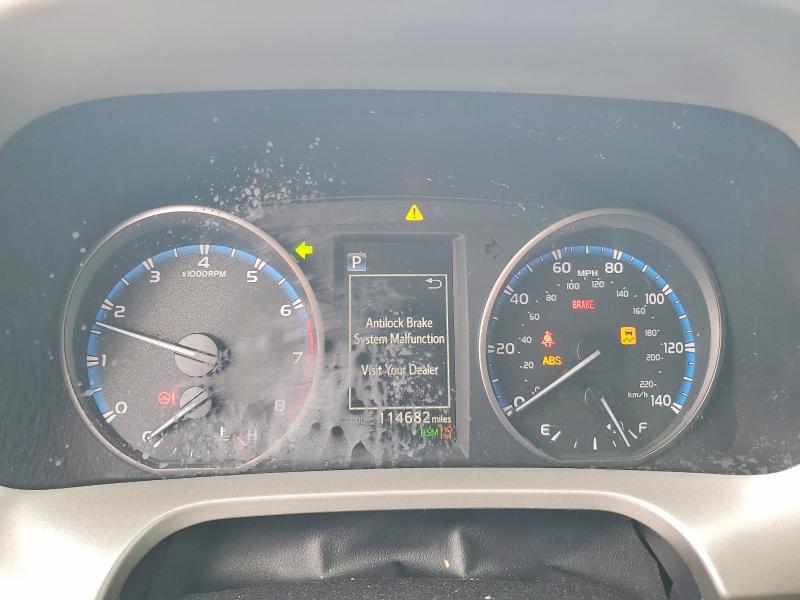 51417596 :رقم المزاد ، 2T3WFREV2JW512549 vin ، 2018 Toyota Rav4 مزاد بيع