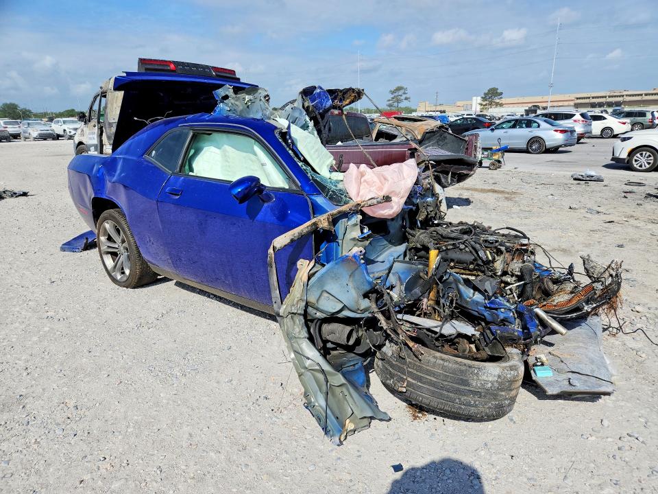 Продаж на аукціоні авто 2021 Dodge Challenger, vin: 2C3CDZBT3MH631103, номер лоту: 49488456