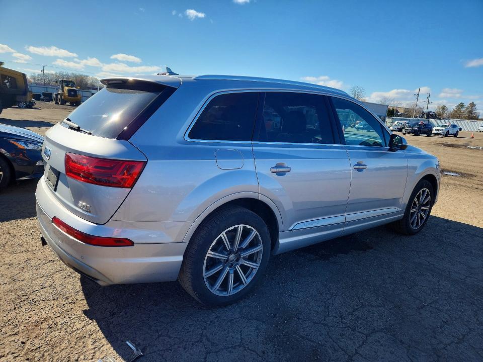 48445126 :رقم المزاد ، WA1LAAF79HD007130 vin ، 2017 Audi Q7 مزاد بيع