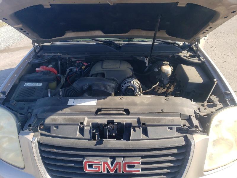 49107256 :رقم المزاد ، 1GKFK13098J111792 vin ، 2008 Gmc Yukon مزاد بيع