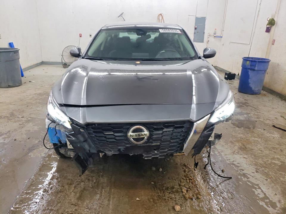 2022 Nissan Altima მანქანა იყიდება აუქციონზე, vin: 1N4BL4DW3NN381865, აუქციონის ნომერი: 50583036
