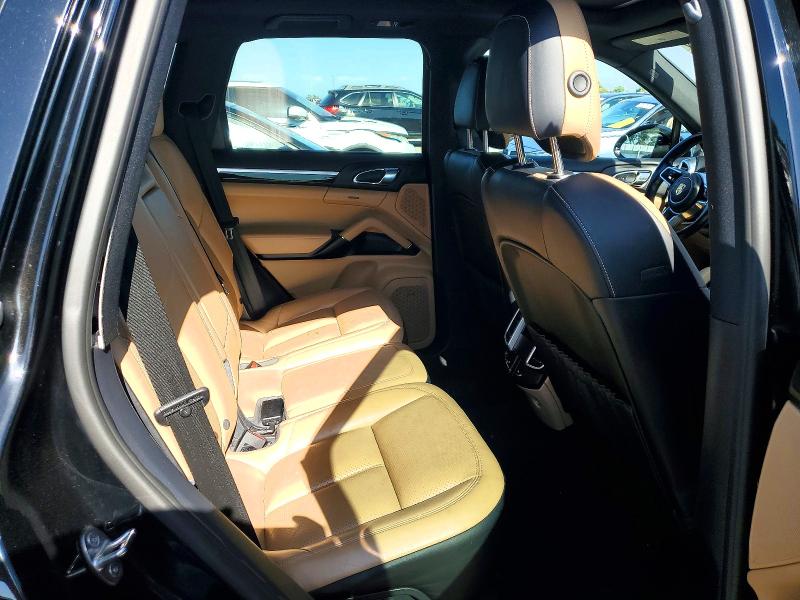 Продажа на аукционе авто 2016 Porsche Cayenne, vin: WP1AE2A23GLA16525, номер лота: 52066336