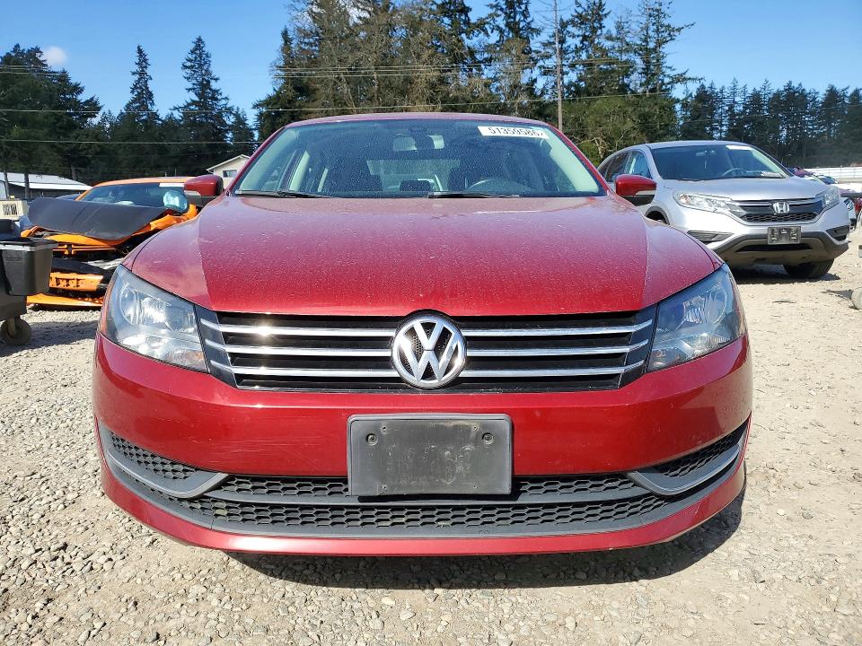 2015 Volkswagen Passat მანქანა იყიდება აუქციონზე, vin: 1VWAT7A38FC002953, აუქციონის ნომერი: 51359586