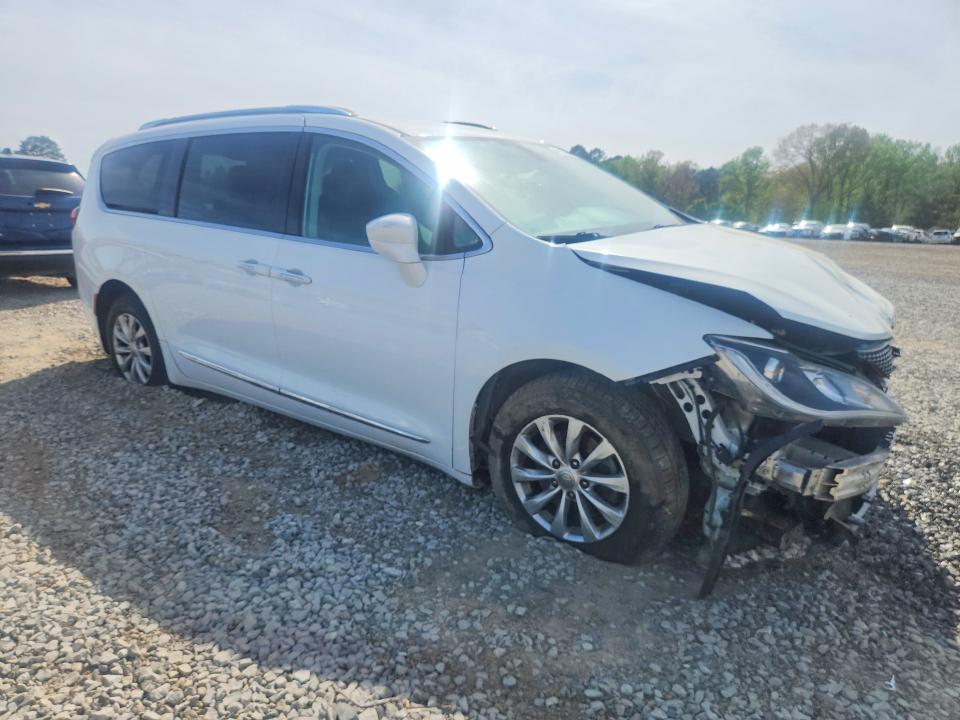 Продажа на аукционе авто 2019 Chrysler Pacifica, vin: 2C4RC1BG1KR626194, номер лота: 49139356