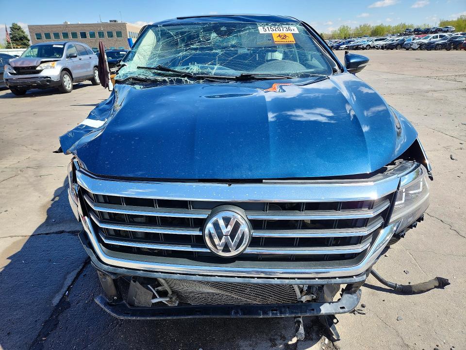 51520736 :رقم المزاد ، 1VWSA7A34MC002861 vin ، 2021 Volkswagen Passat مزاد بيع