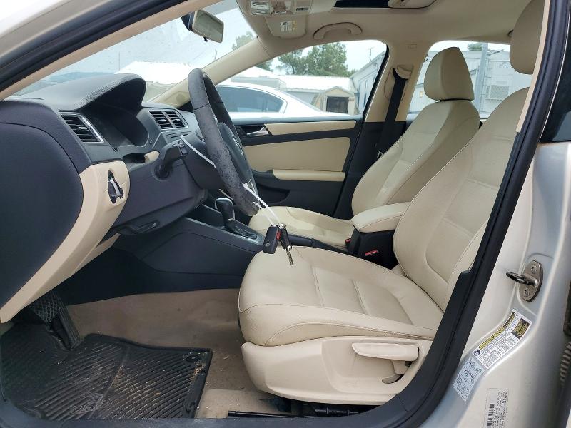 51869746 :رقم المزاد ، 3VWDX7AJ7BM133249 vin ، 2011 Volkswagen Jetta مزاد بيع