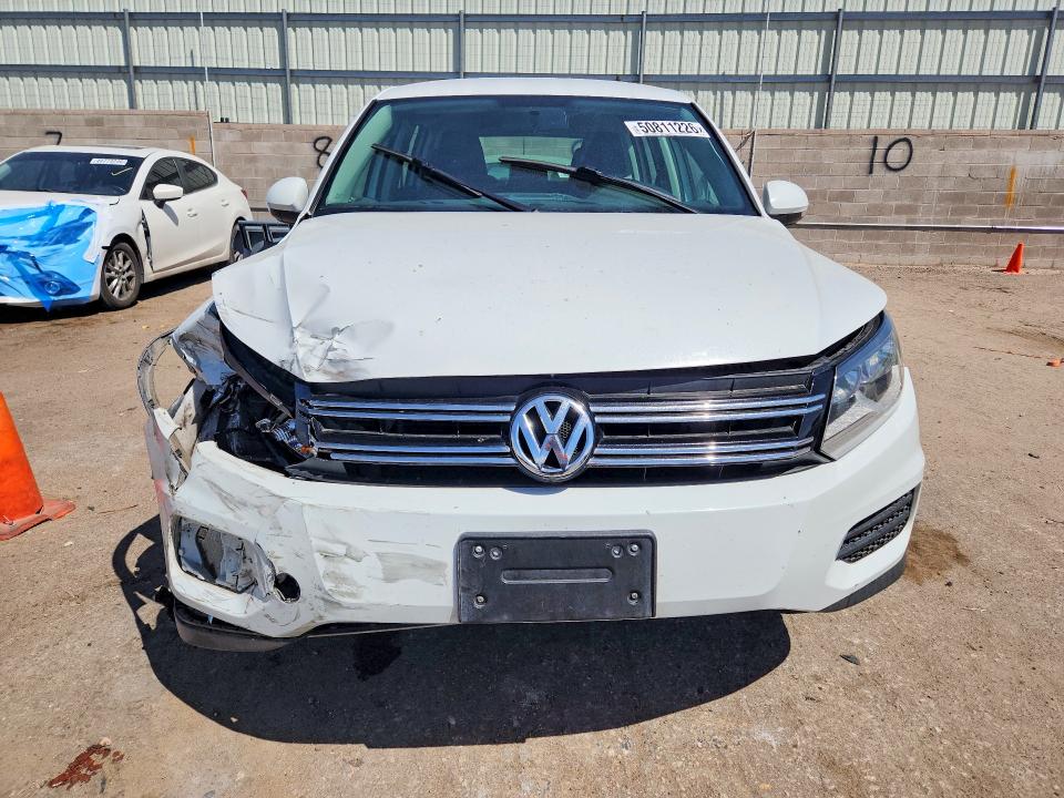 50811226 :رقم المزاد ، WVGAV3AX5EW562303 vin ، 2014 Volkswagen Tiguan مزاد بيع