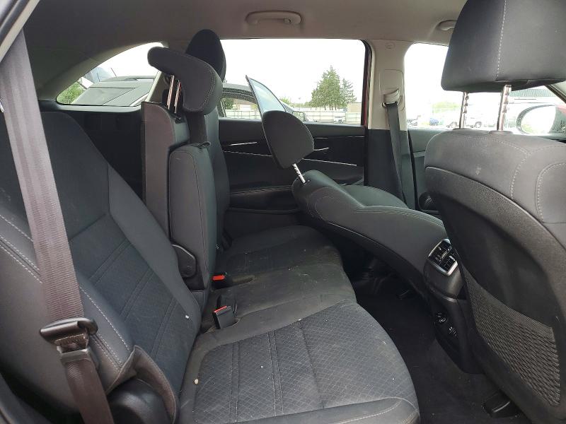 Продажа на аукционе авто 2020 Kia Sorento, vin: 5XYPG4A31LG670228, номер лота: 49904066