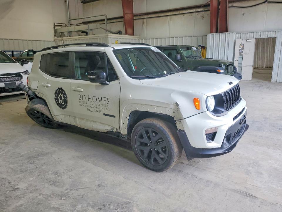 50126076 :رقم المزاد ، ZACNJDE18NPN81807 vin ، 2022 Jeep Renegade مزاد بيع