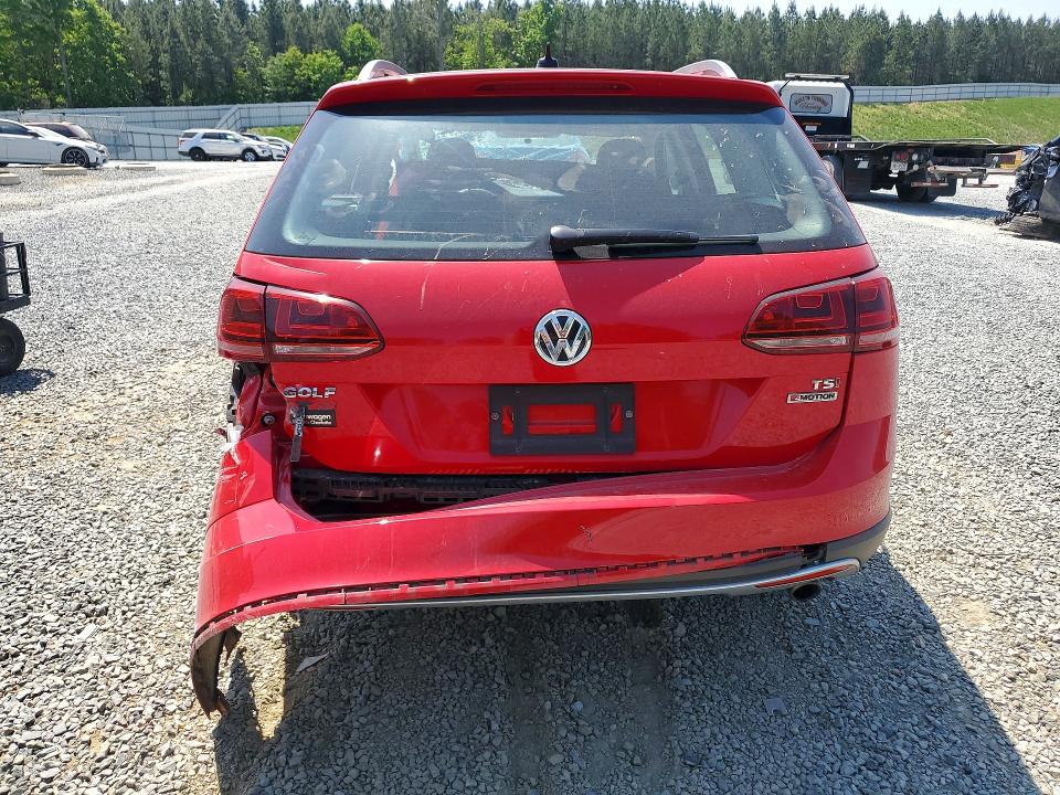 Продажа на аукционе авто 2017 Volkswagen Golf Alltrack, vin: 3VWH17AU4HM511050, номер лота: 51286366