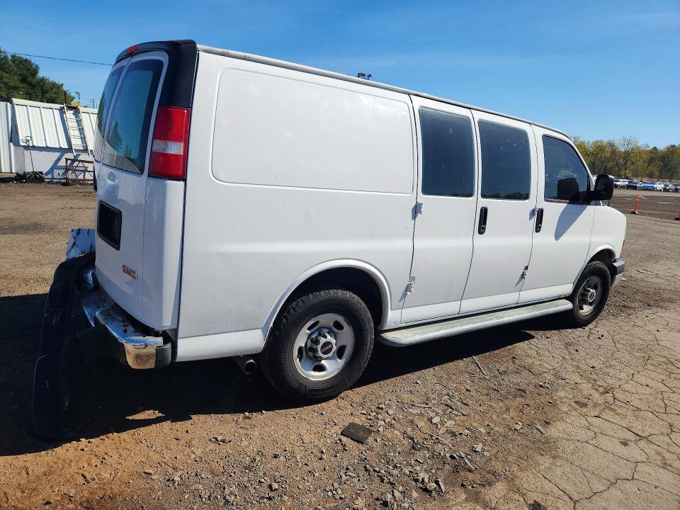 51287546 :رقم المزاد ، 1GTW7FCF8F1907218 vin ، 2015 Gmc Savana مزاد بيع
