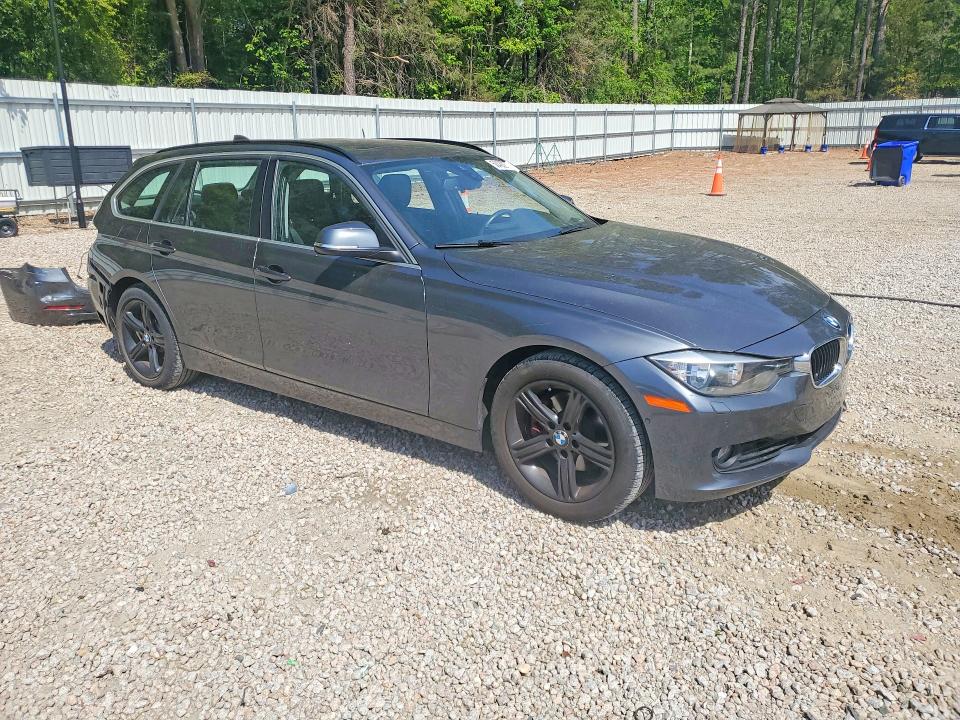 2015 Bmw 328 მანქანა იყიდება აუქციონზე, vin: WBA3G7C55FK297589, აუქციონის ნომერი: 50420956