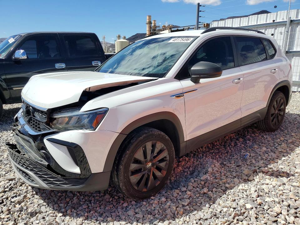Auction sale of the 2022 Volkswagen Taos, vin: 3VVCX7B29NM066696, lot number: 48175496