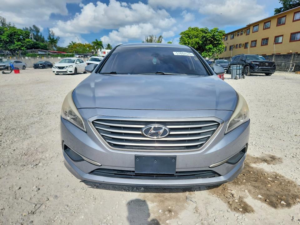 2017 Hyundai Sonata მანქანა იყიდება აუქციონზე, vin: 5NPE24AF1HH444240, აუქციონის ნომერი: 51602576