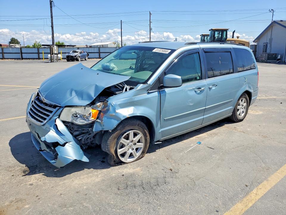 Auction sale of the 2008 Chrysler Town & Country, vin: 2A8HR54P68R107724, lot number: 51325866