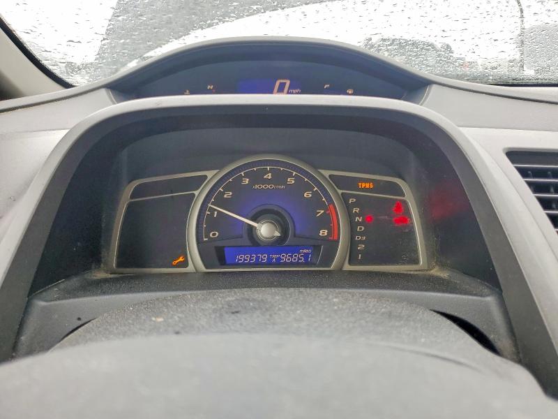 Auction sale of the 2010 Honda Civic, vin: 19XFA1F53AE002818, lot number: 50941296