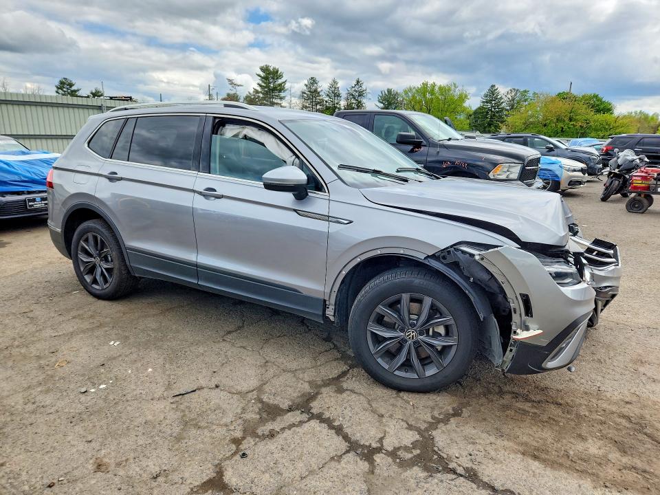 Продаж на аукціоні авто 2024 Volkswagen Tiguan, vin: 3VV3B7AX0RM033880, номер лоту: 51881936