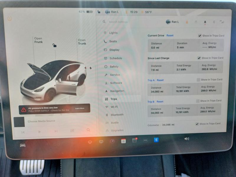 2024 Tesla Model Y მანქანა იყიდება აუქციონზე, vin: 7SAYGDEF0RF034394, აუქციონის ნომერი: 50362316