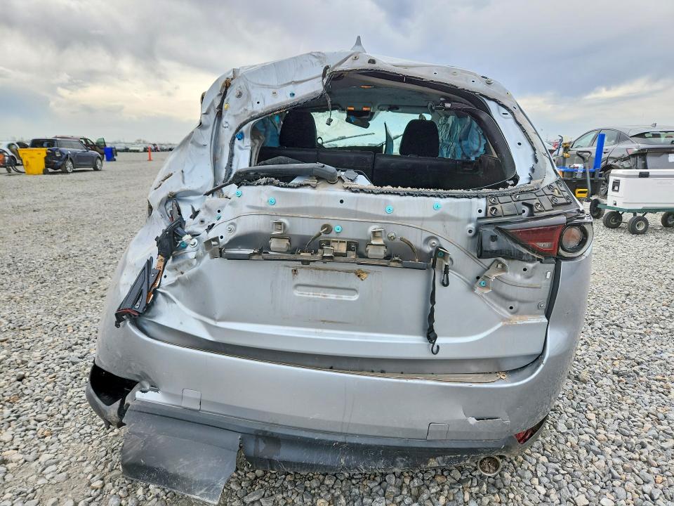 Продаж на аукціоні авто 2018 Mazda Cx-5, vin: JM3KFBCM0J0412641, номер лоту: 49269836