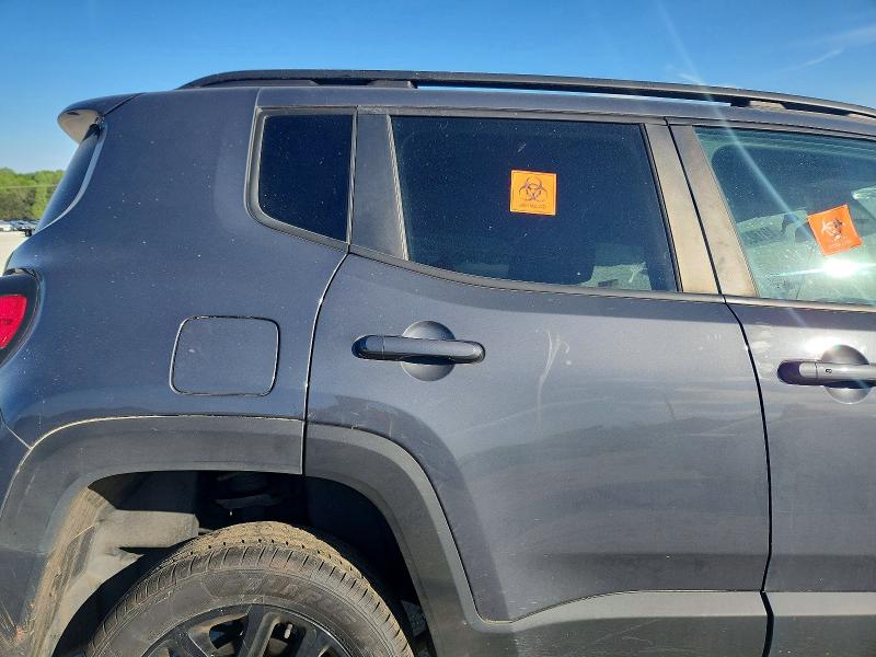 49182366 :رقم المزاد ، ZACNJDE1XNPN52650 vin ، 2022 Jeep Renegade مزاد بيع