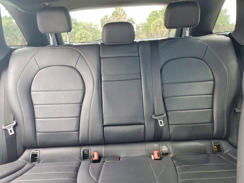 51945636 :رقم المزاد ، WDC0G4JB5JV024926 vin ، 2018 Mercedes-benz Glc مزاد بيع
