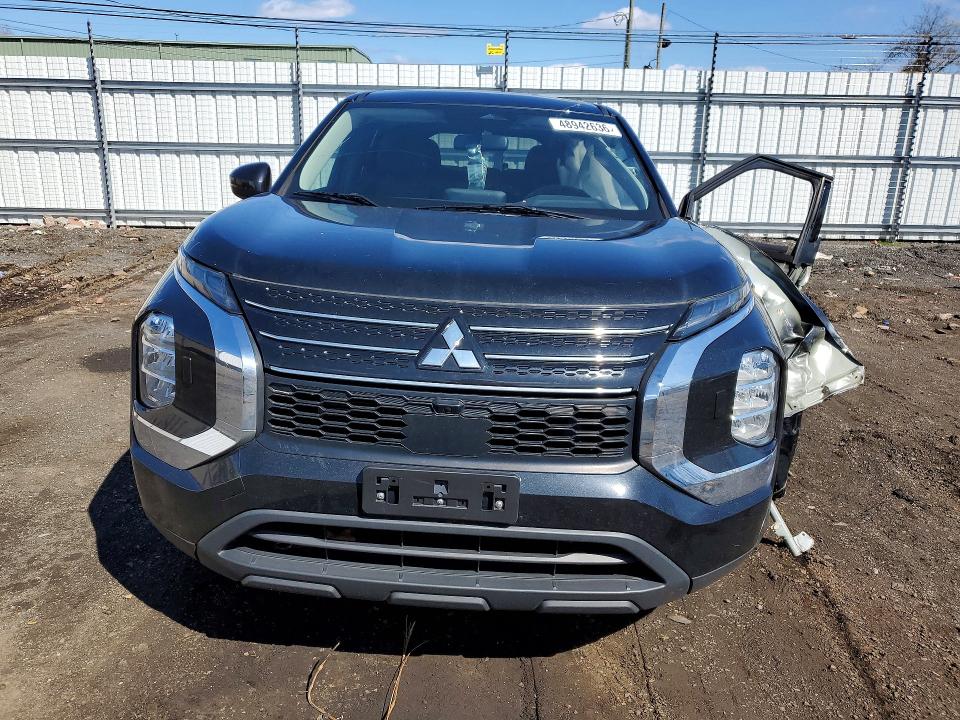 Продаж на аукціоні авто 2022 Mitsubishi Outlander, vin: JA4J4TA81NZ040910, номер лоту: 48942636