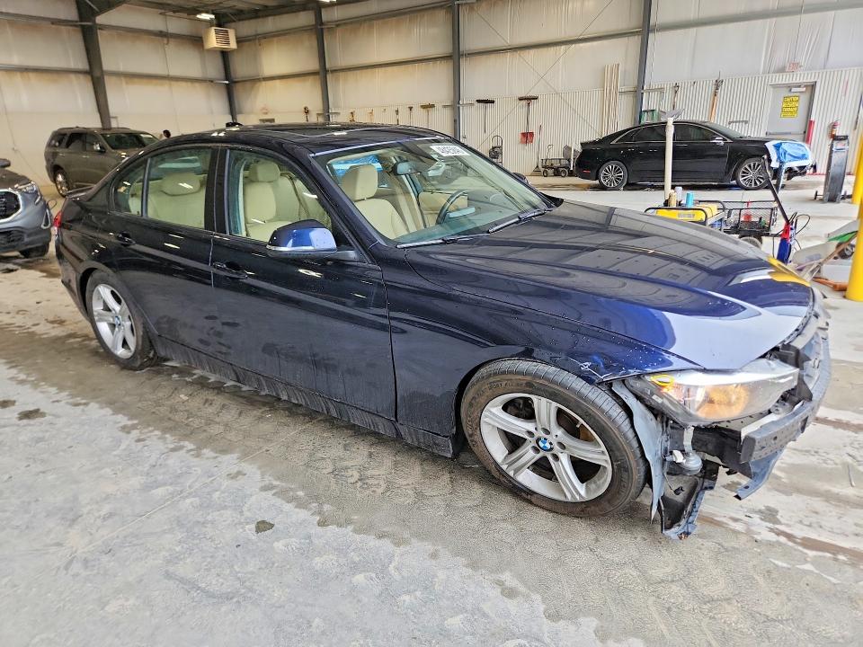 2013 Bmw 328 მანქანა იყიდება აუქციონზე, vin: WBA3B3G54DNR79506, აუქციონის ნომერი: 48425846