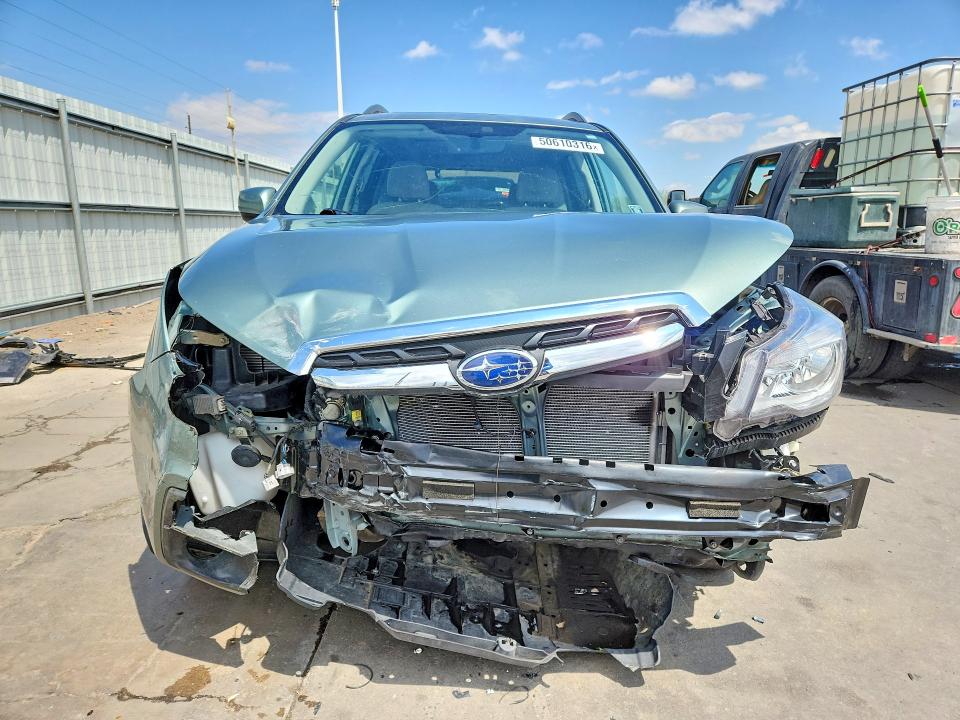 50610316 :رقم المزاد ، JF2SJAEC5HH487788 vin ، 2017 Subaru Forester مزاد بيع