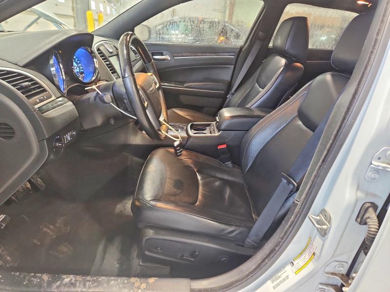 2011 Chrysler 300c მანქანა იყიდება აუქციონზე, vin: 2C3CA6CT1BH523887, აუქციონის ნომერი: 48524406
