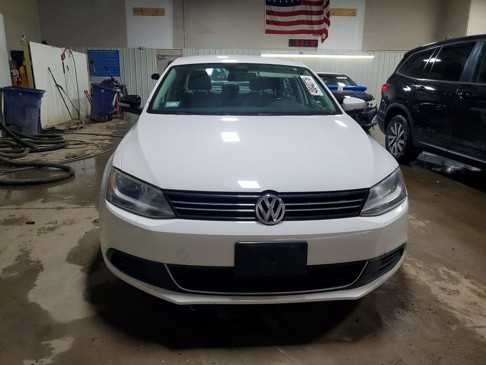 2014 Volkswagen Jetta მანქანა იყიდება აუქციონზე, vin: 3VWD17AJ9EM357399, აუქციონის ნომერი: 48840776