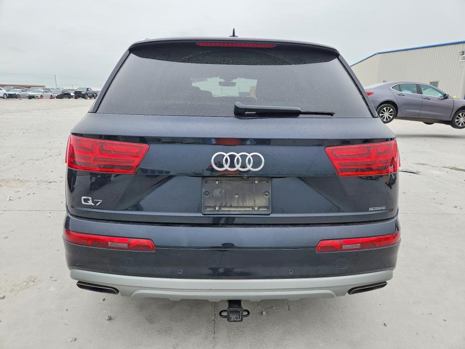 Продажа на аукционе авто 2017 Audi Q7, vin: WA1LHAF73HD051264, номер лота: 49571606