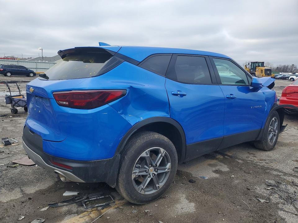 Продаж на аукціоні авто 2024 Chevrolet Blazer, vin: 3GNKBCR48RS236273, номер лоту: 48438366