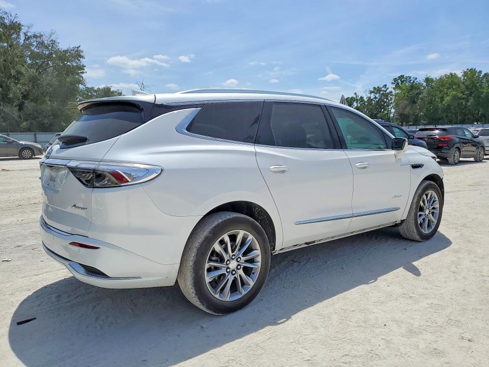 2022 Buick Enclave მანქანა იყიდება აუქციონზე, vin: 5GAERDKW1NJ175395, აუქციონის ნომერი: 49942276