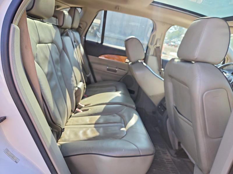 49022396 :رقم المزاد ، 2LMDJ6JK7FBL26709 vin ، 2015 Lincoln Townhouse Mkx مزاد بيع