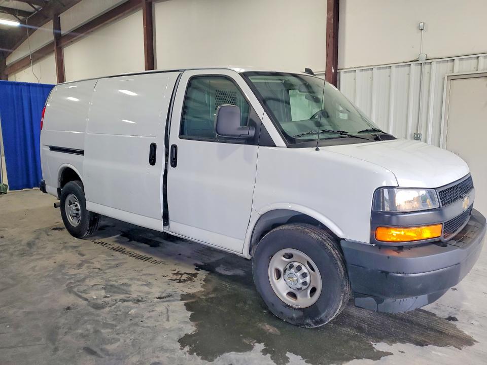 2024 Chevrolet Express 2500 მანქანა იყიდება აუქციონზე, vin: 1GCWGAFP3R1263994, აუქციონის ნომერი: 51314816