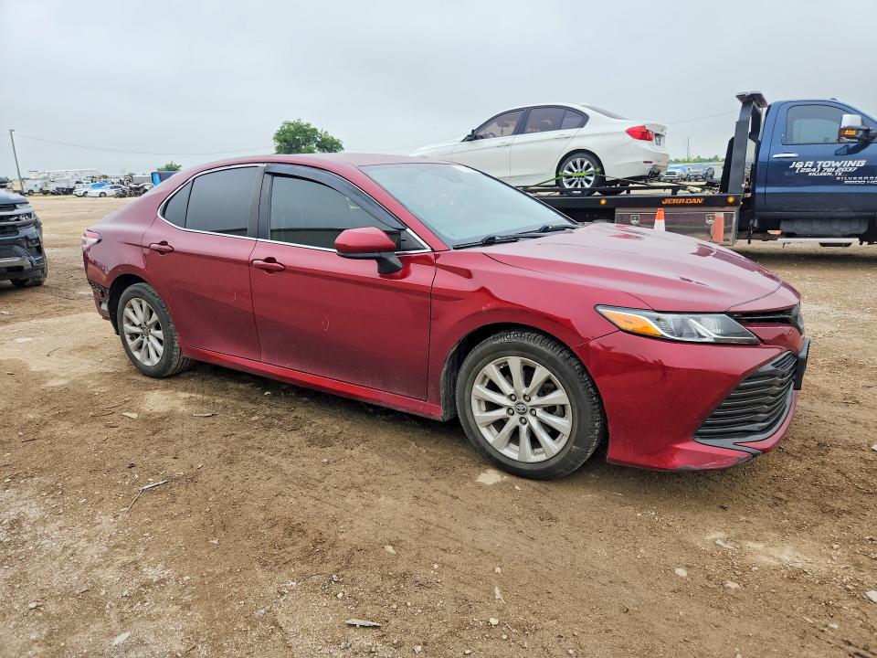 51804416 :رقم المزاد ، 4T1B11HK9KU836799 vin ، 2019 Toyota Camry مزاد بيع