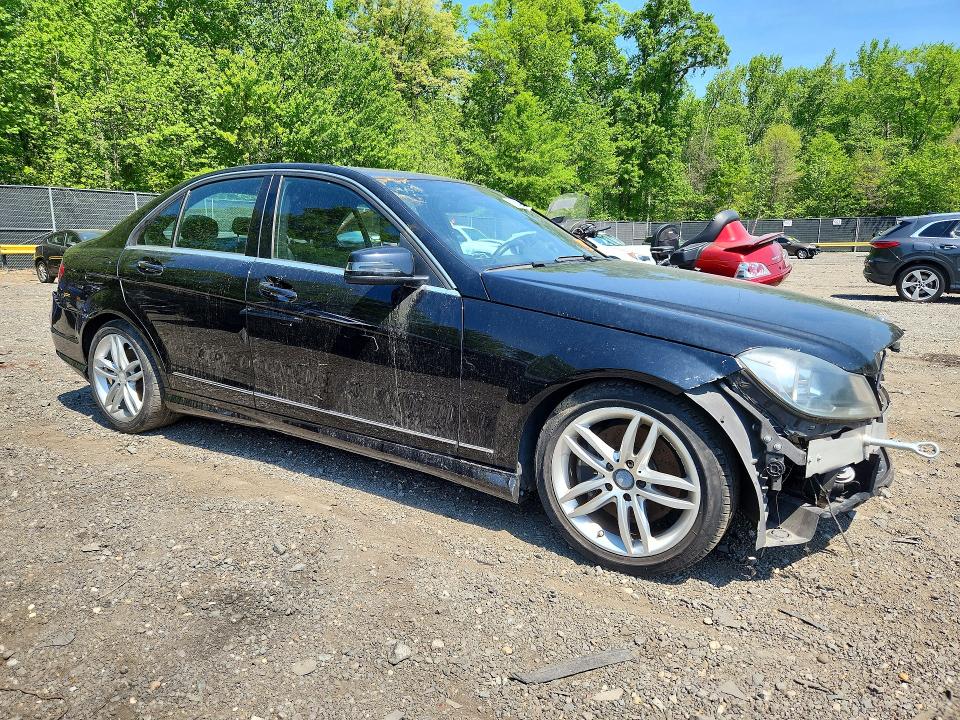 Aukcja sprzedaży 2013 Mercedes-benz C, vin: WDDGF8AB8DR282567, numer aukcji: 51156686