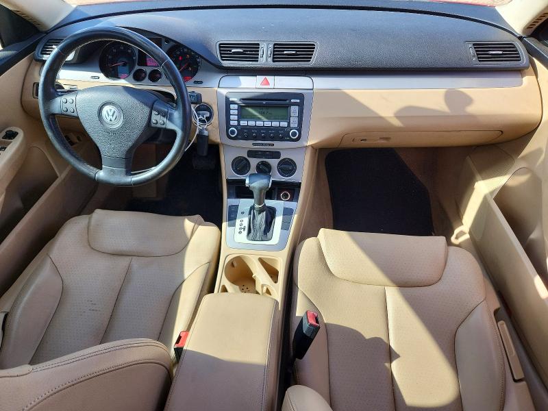 51078736 :رقم المزاد ، WVWAK73C88E130247 vin ، 2008 Volkswagen Passat 4d 2.0t Komfort مزاد بيع