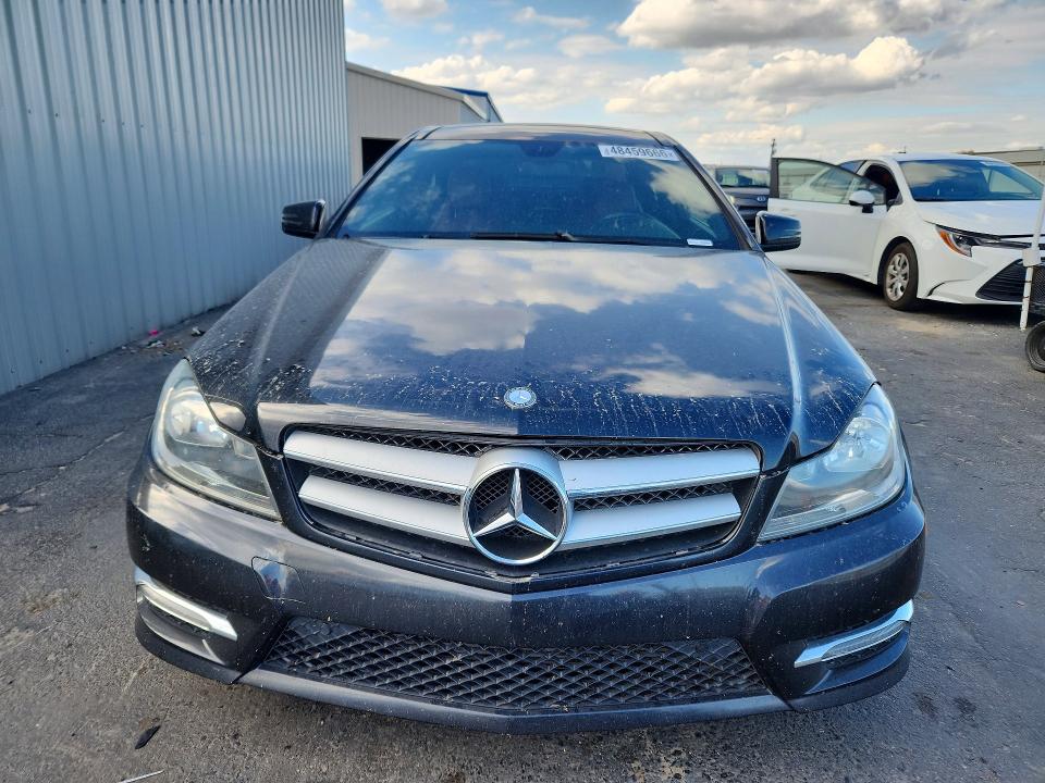2013 Mercedes-benz C მანქანა იყიდება აუქციონზე, vin: WDDGJ4HB1DG044438, აუქციონის ნომერი: 48459666