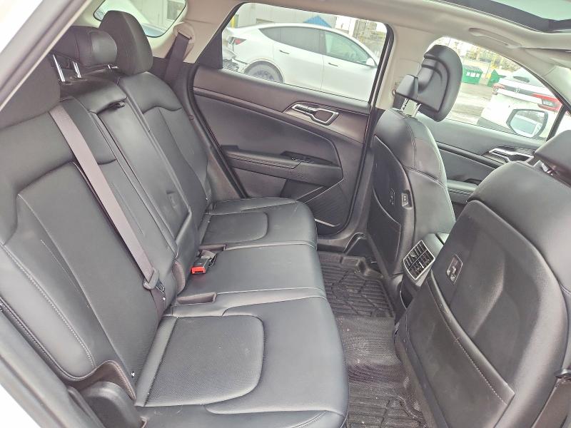 Продаж на аукціоні авто 2024 Kia Sportage, vin: KNDPVCDFXR7260006, номер лоту: 49641166