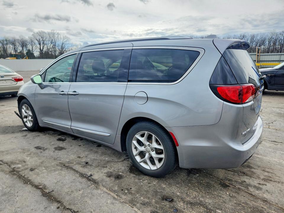 Aukcja sprzedaży 2018 Chrysler Pacifica, vin: 2C4RC1EG0JR330299, numer aukcji: 48597026